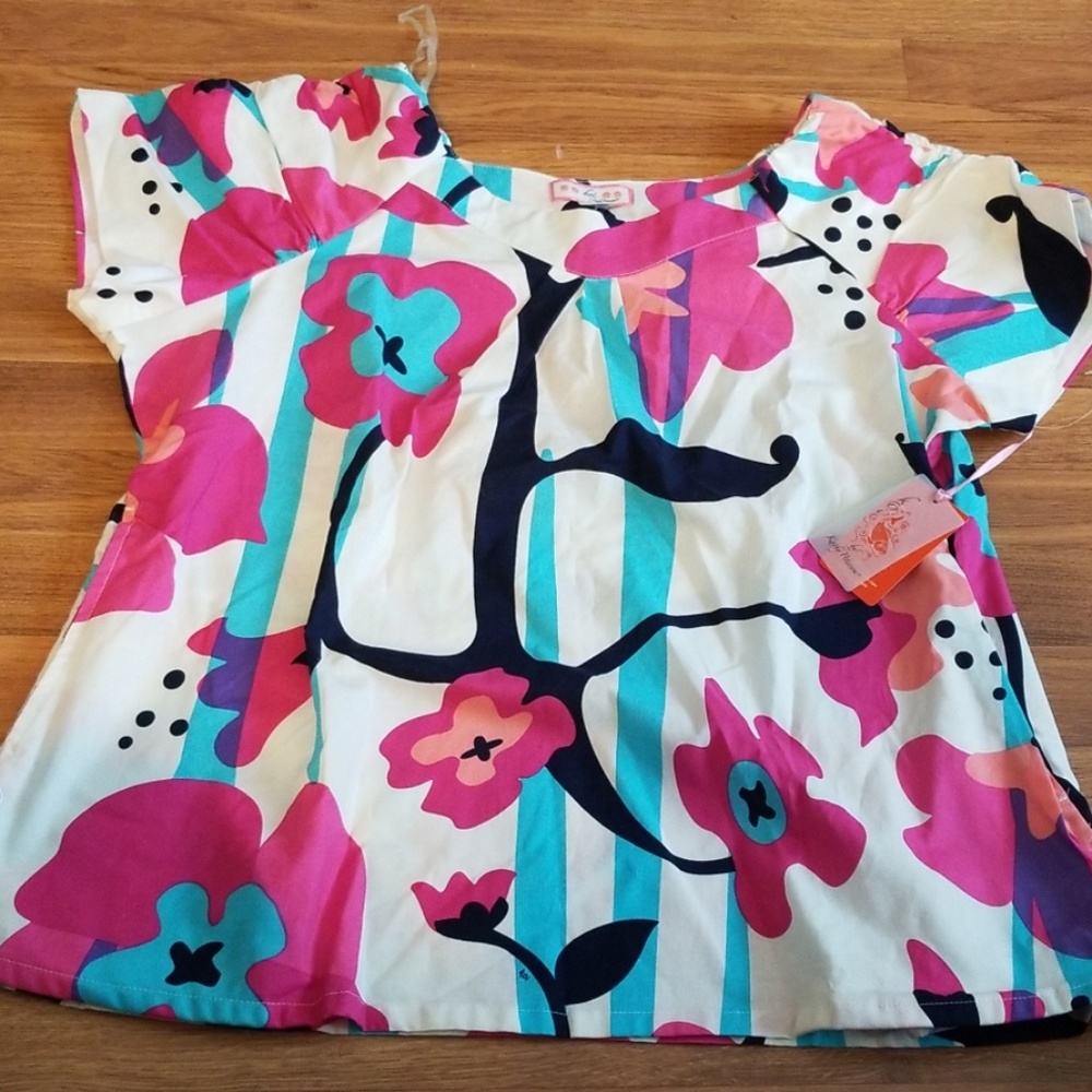 Brand New KOI Scrub Top XL